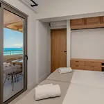 Paradise Elegant Apartments, By Zantewize 4*