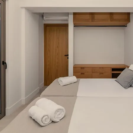 Paradise Elegant Apartments, By Zantewize 4* Аликес