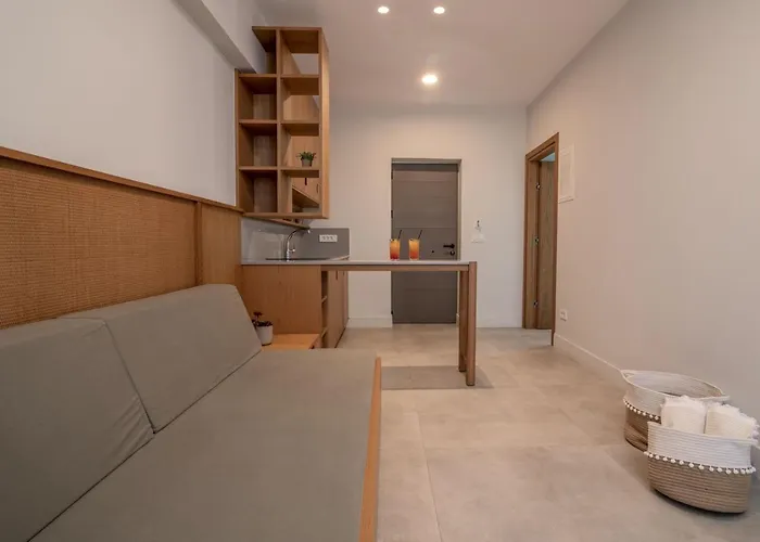 Paradise Elegant Apartments, By Zantewize Apart-hotel Alykes (Zakynthos)