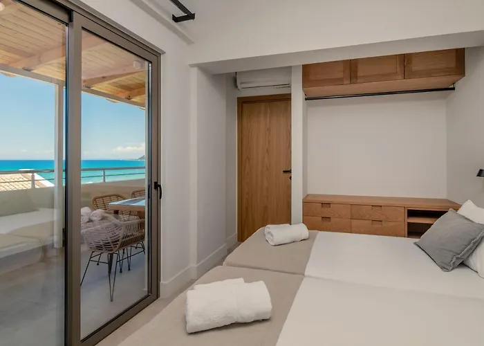 Paradise Elegant Apartments, By Zantewize 4*