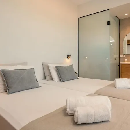 Paradise Elegant Apartments, By Zantewize Alykes (Zakynthos)