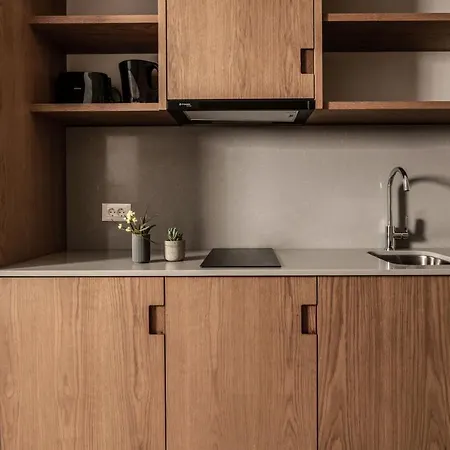 Paradise Elegant Apartments, By Zantewize Apartahotel 4*