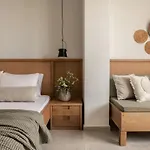 Apartahotel Paradise Elegant Apartments, By Zantewize Alykes (Zakynthos)