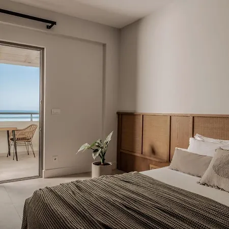 Lejlighedshotel Paradise Elegant Apartments, By Zantewize Alykes (Zakynthos)